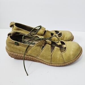 El Naturalista Lace Up Flats Size 40 US 9 Green Leather Earthy Boho Shoes